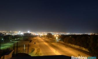 Top View Serviced Apartments - Housity