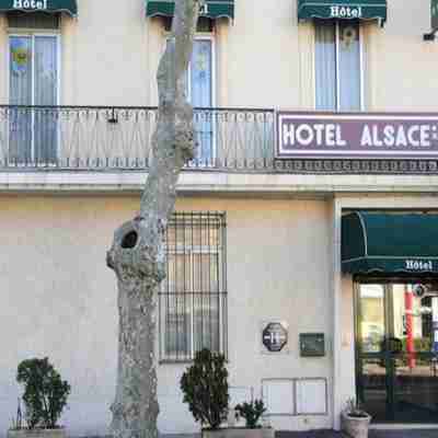 Hôtel L'Alsace Hotel Exterior