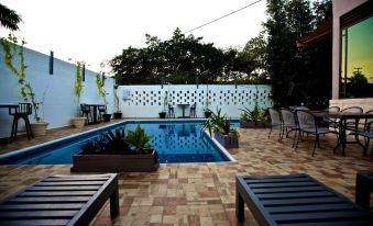 Hotel & Suites Arges - Centro Chetumal