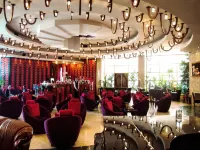 Ferdowsi Grand Hotel Hotels in Teheran