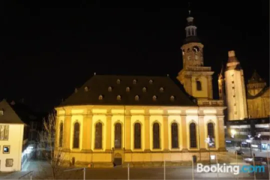 胡特爾伽尼酒店