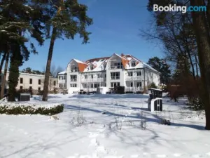 Victoria Suites