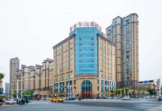 安庆萨维尔金爵酒店外景图