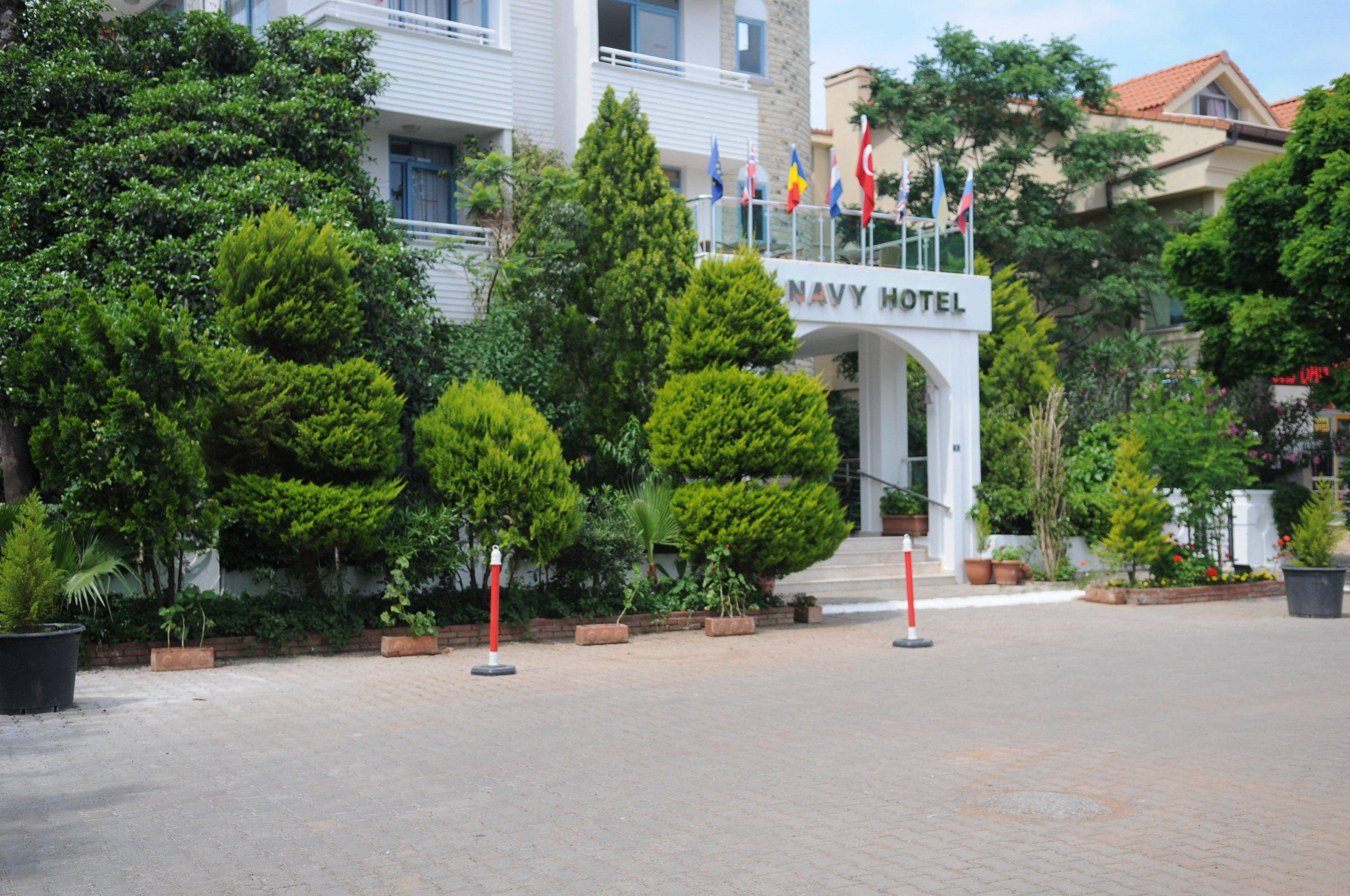 Navy Hotel