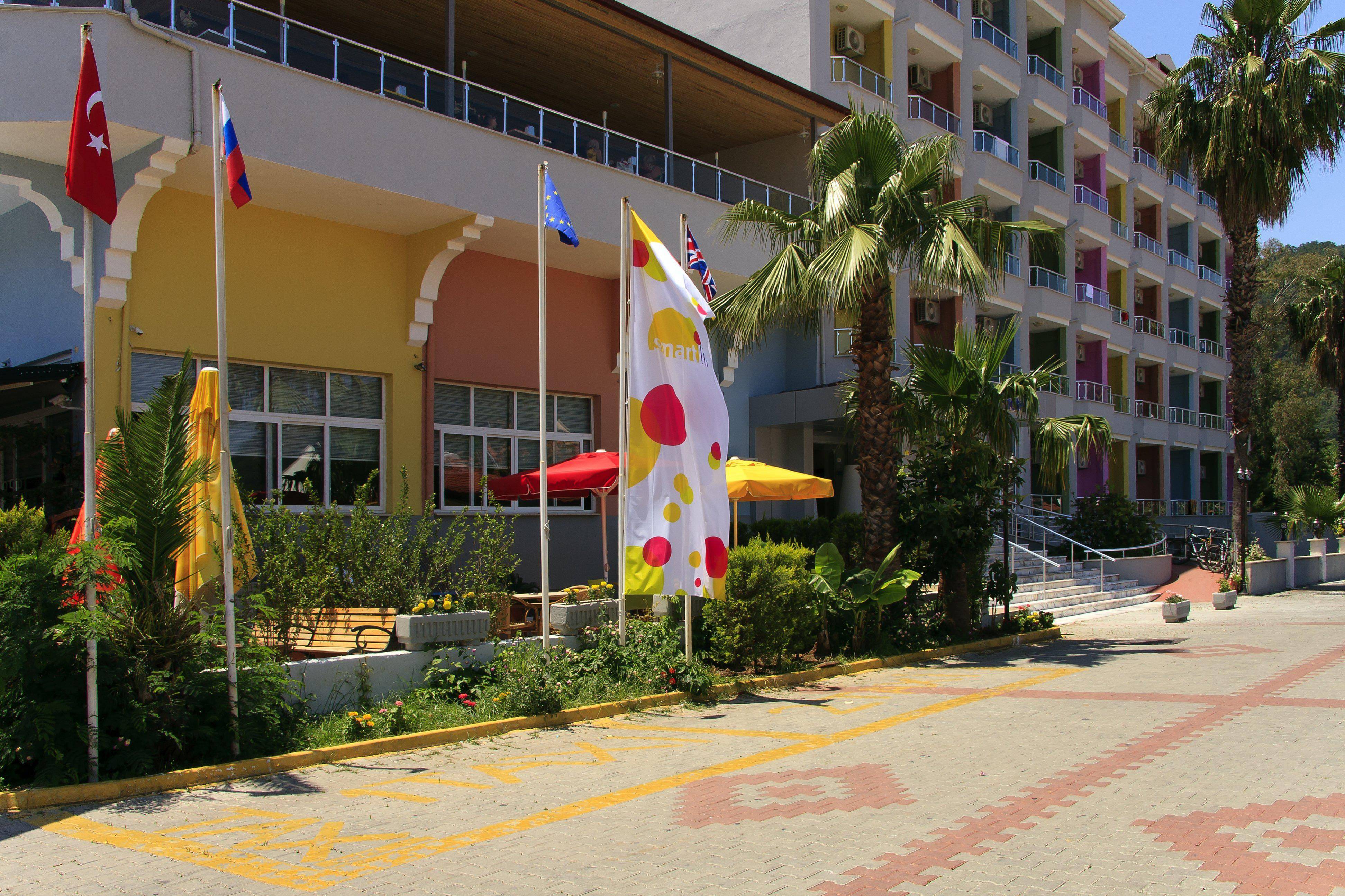 Vela Hotel