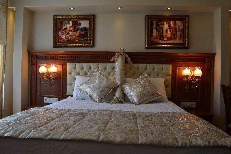 Blue Istanbul Suites