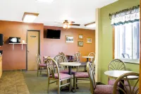 Econo Lodge, Downtown Custer Near Custer State Park and Mt Rushmore - Aamiainen