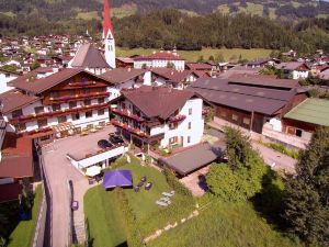 Central Hotel & Apart Mit Landhaus Central