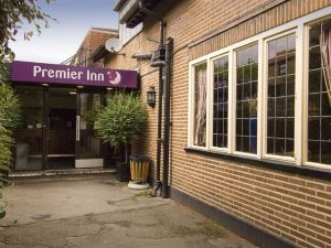 Premier Inn Pontefract South Hotel