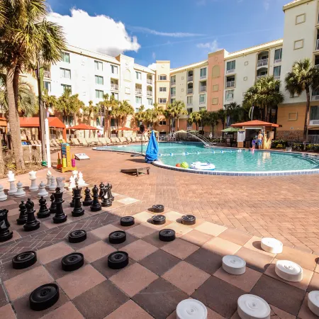 Holiday Inn Resort ORLANDO LAKE BUENA VISTA by IHG Отели рядом с достопримечательностью «Grand Cypress Golf Club»