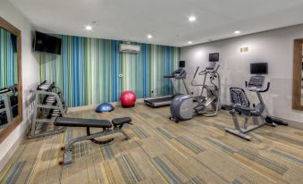 Holiday Inn Express & Suites Crossville