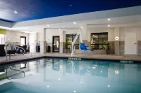 Holiday Inn Express & Suites El Reno Hotels in El Reno