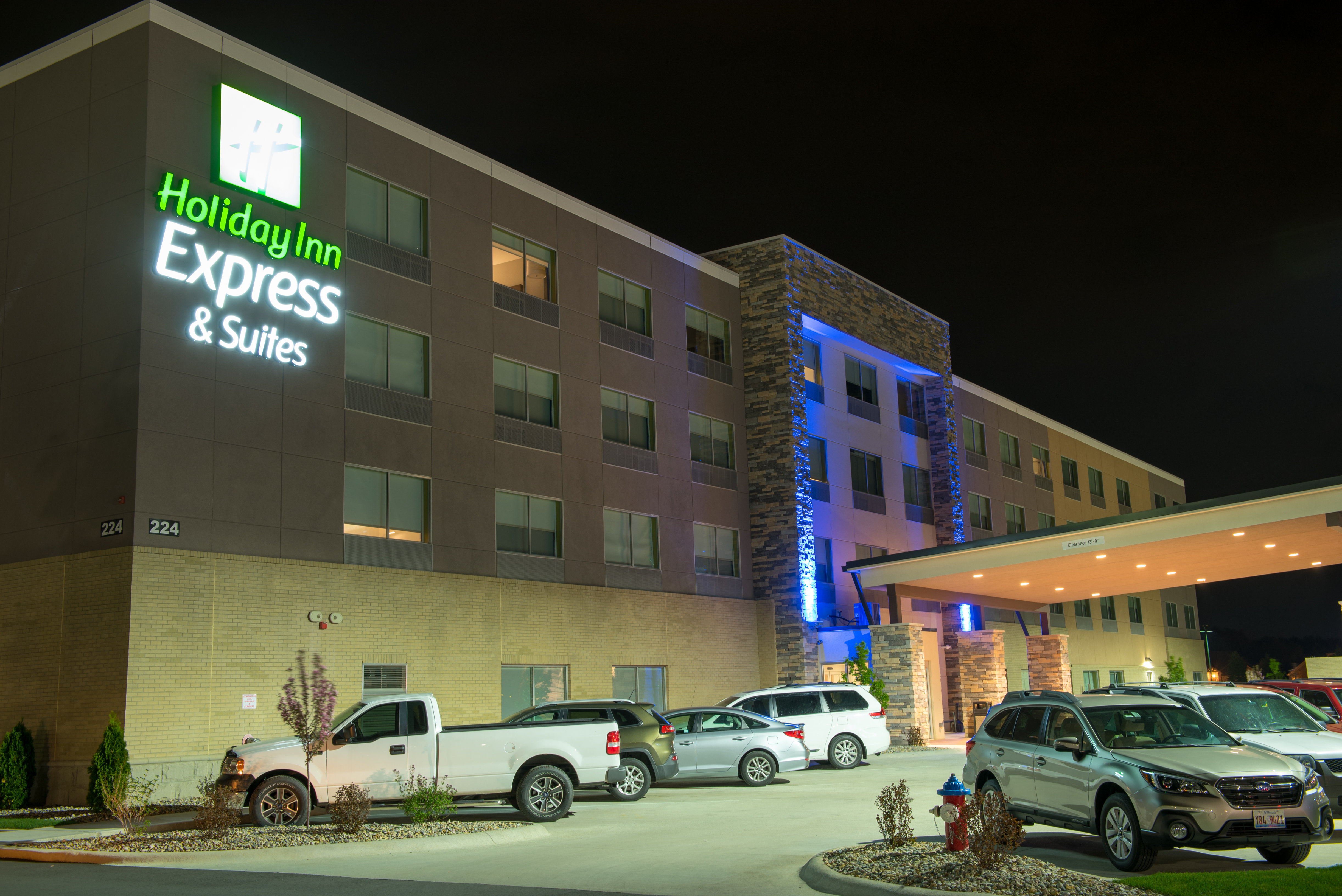 Holiday Inn Express & Suites Orland Park - Mokena, an Ihg Hotel