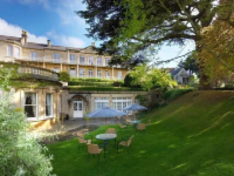 ランズダウン グローブ バースのホテル