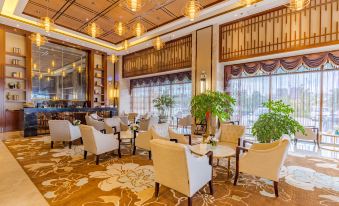 Gelin Dongfang Hotel (Jinzhai Lianhuashan Road)