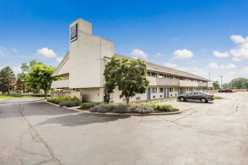 Motel 6 Columbus Worthington Hotels in Sharon Township