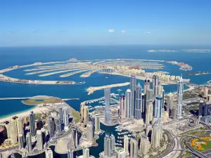 Dubai Marriott Harbour Hotel & Suites