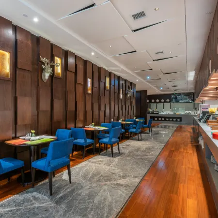 Gleetour Hotel
