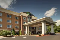 Holiday Inn Express & Suites Middleboro Raynham 雷納姆住宿飯店