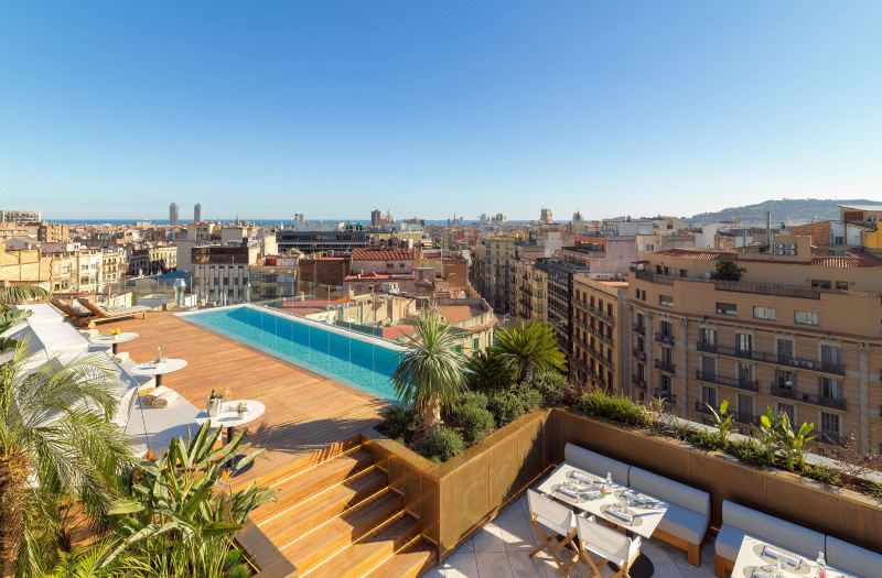 The One Barcelona GL photo 2
