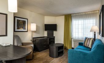 Candlewood Suites Glen Allen - Short Pump - Housity