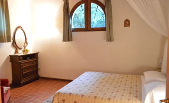 Holiday Apartment Colonna 2
