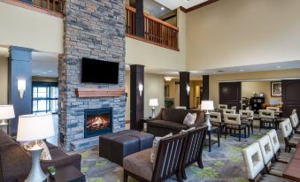 Staybridge Suites Eau Claire - Altoona
