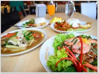 Asawann Hotel Nongkhai - breakfast