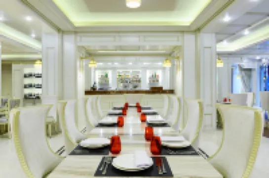 Ambassadori Tbilisi Hotel