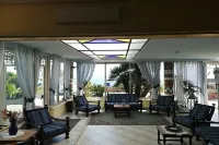 Kalos Hotel