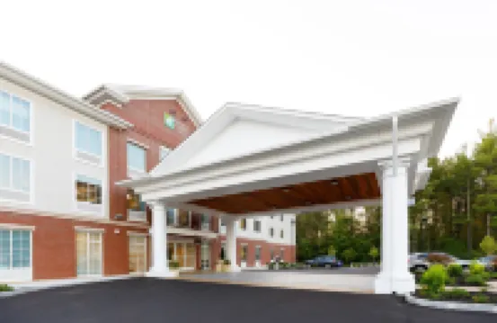 Holiday Inn Express & Suites STURBRIDGE by IHG