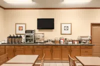 Country Inn & Suites by Radisson, Sioux Falls, SD - Frühstück