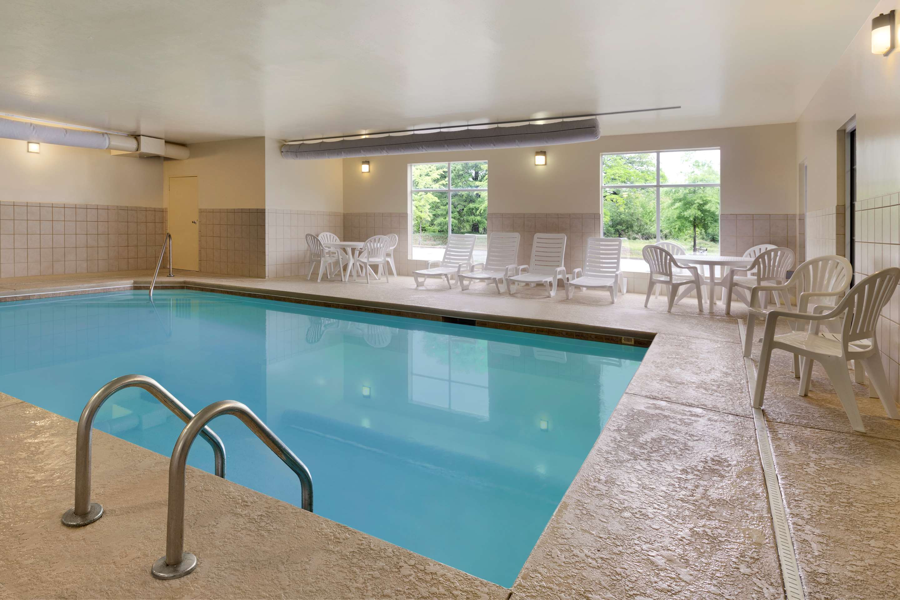 Country Inn & Suites by Radisson, Sumter, SC