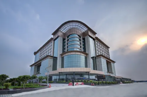Radisson Blu Kaushambi Delhi NCR Hotels in Ghaziabad