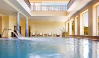 Ria Park Garden Hotel - Swimmingpools