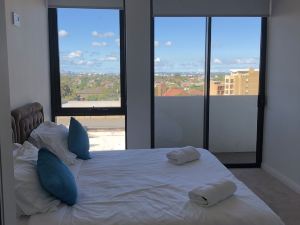 Hurstville New Apartment with City View