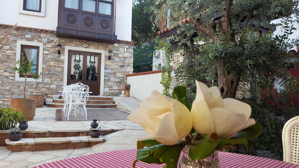 Akanthus Hotel Ephesus