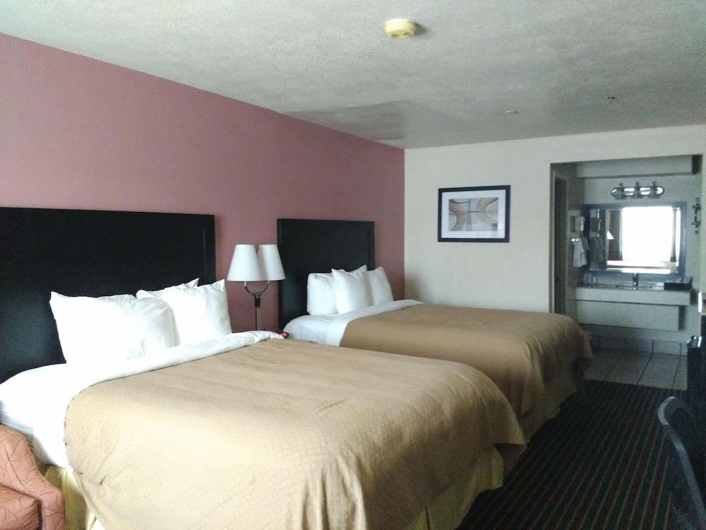 Quality Inn & Suites Del Rio