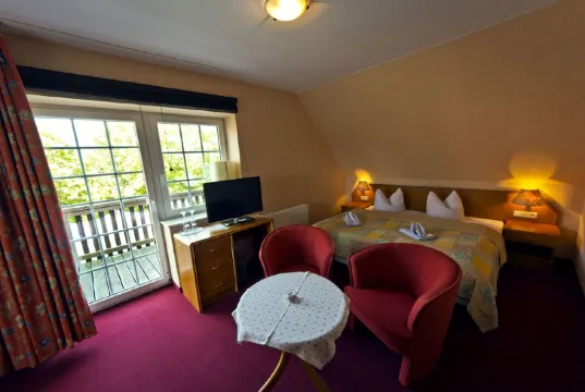 伊姆維森古德酒店