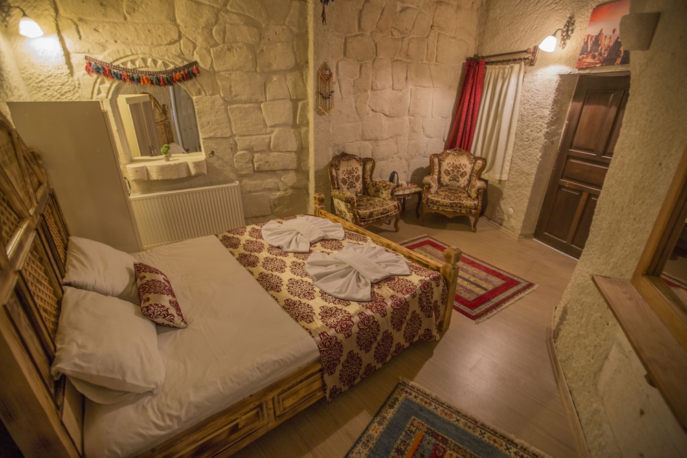 Mia Cappadocia Cave Hotel