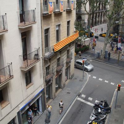 Hostal MiMi Las Ramblas-Barcelona Updated 2022 Room Price-Reviews & Deals |  Trip.com