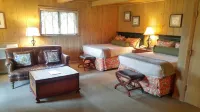 Pine Needles Lodge