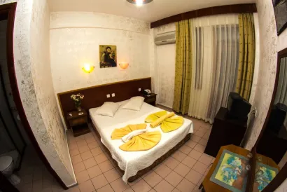El Latino Otel