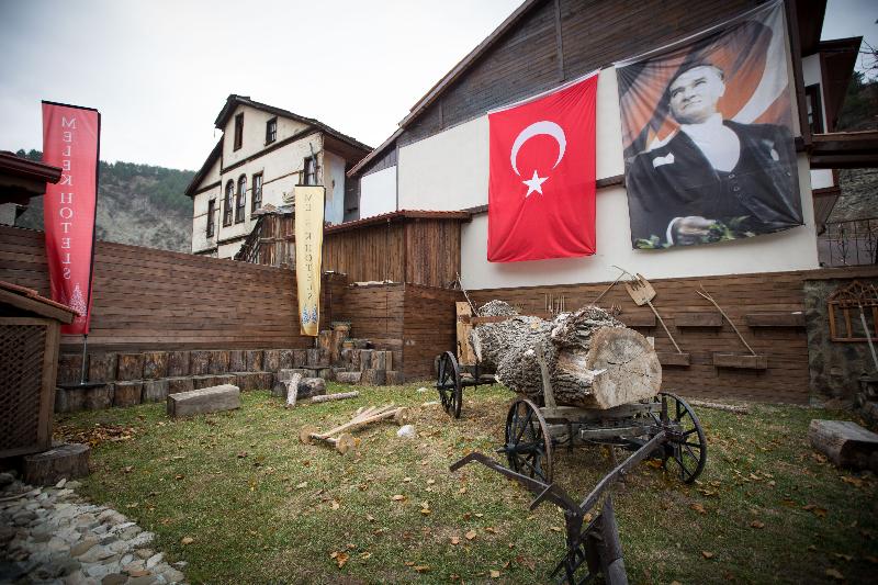 Melek Hotels Mudurnu Tekkeliler Konağı