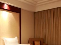 北京凯迪克格兰云天大酒店 - 高级双床间