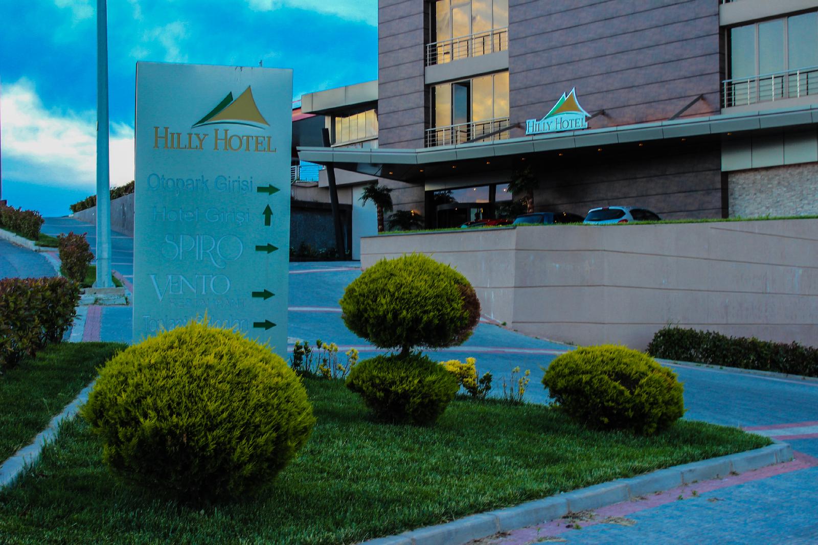 Hilly Hotel