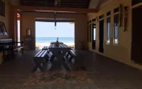 Villa Mila 2 Bedroom Tepi Pantai Hotels in Cisolok