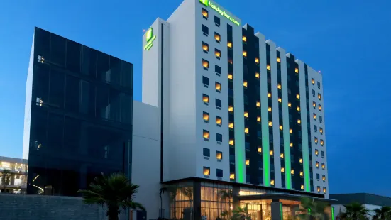 Holiday Inn & Suites Monterrey Apodaca Zona Airport