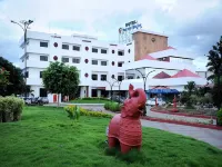 Dfront Golden Palace Hotel a Namakkal
