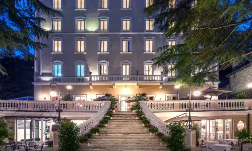 Hotel Helvetia Thermal Spa